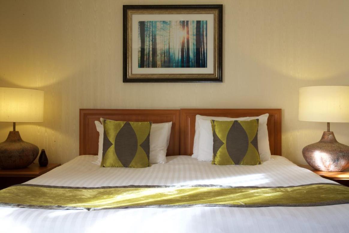 Wrexham Llyndir Hall Hotel, BW Signature Collection Честер Экстерьер фото