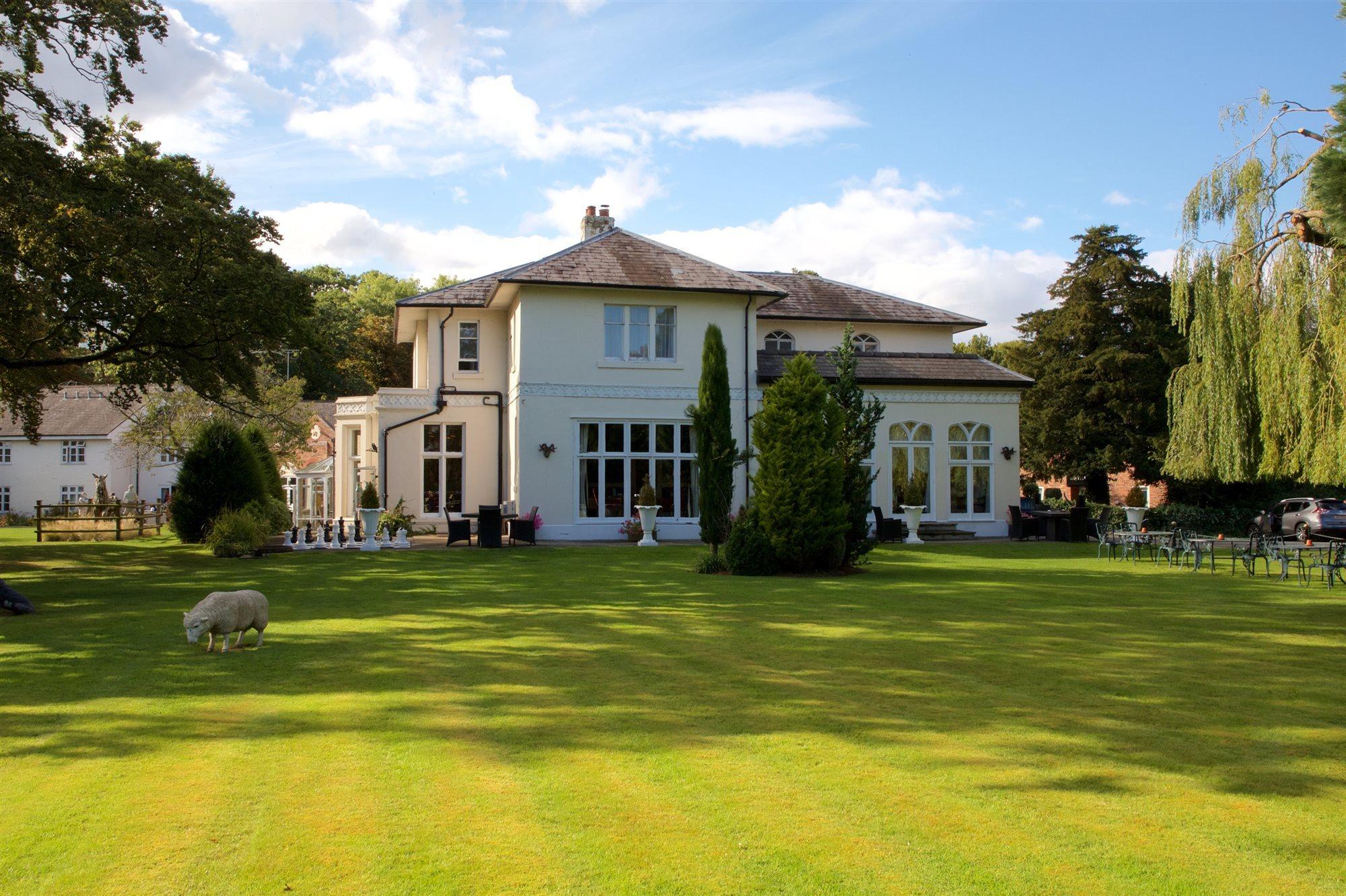 Wrexham Llyndir Hall Hotel, BW Signature Collection Честер Экстерьер фото