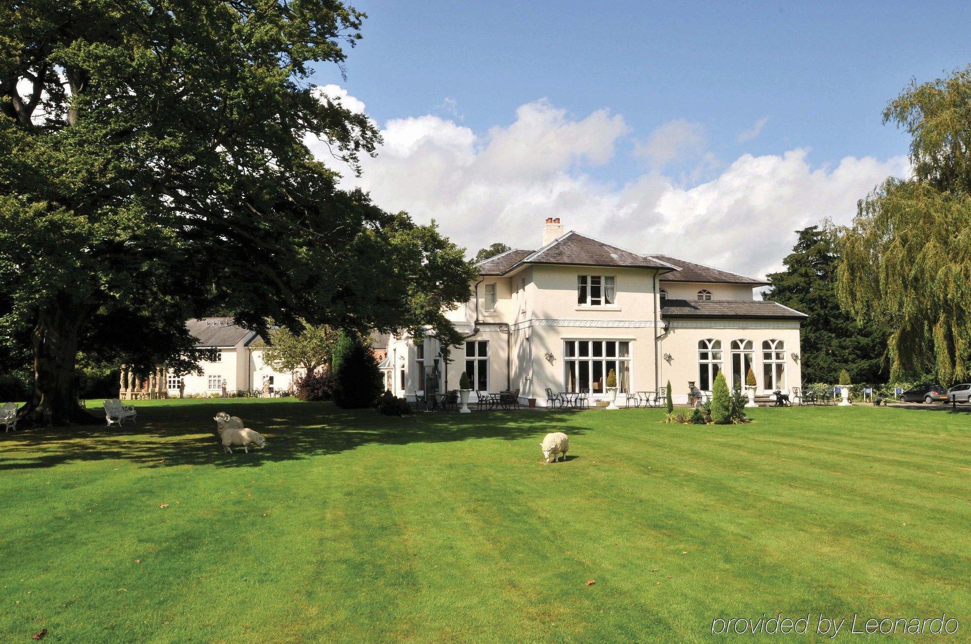 Wrexham Llyndir Hall Hotel, BW Signature Collection Честер Экстерьер фото