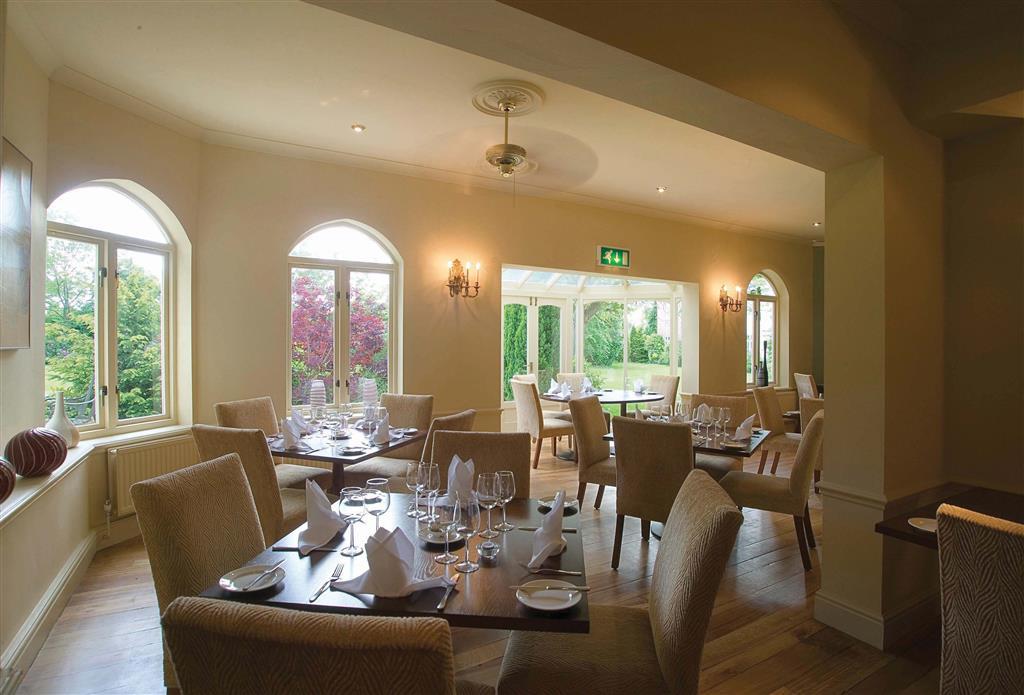 Wrexham Llyndir Hall Hotel, BW Signature Collection Честер Ресторан фото